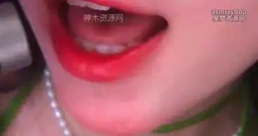 小羊喵 绿色吊带裙口腔音